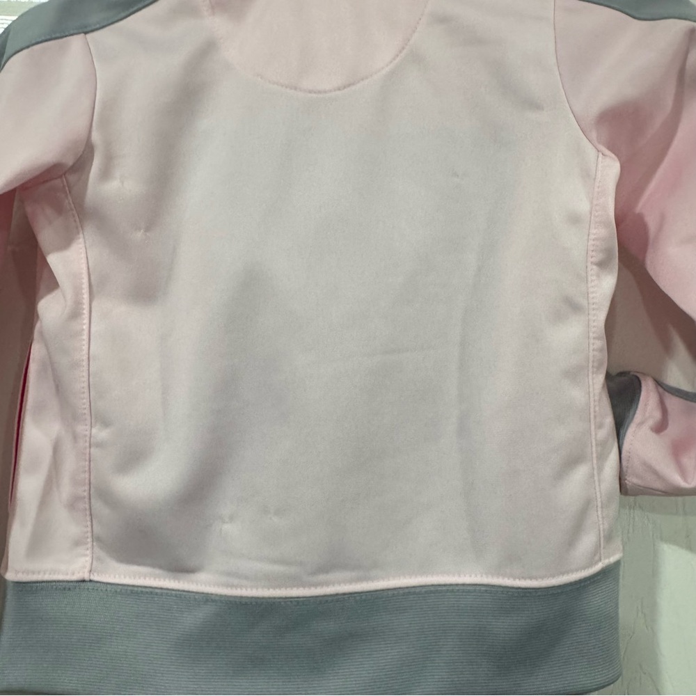Nike Kids Matching Set in Pink and Gray - Picture 5 of 7